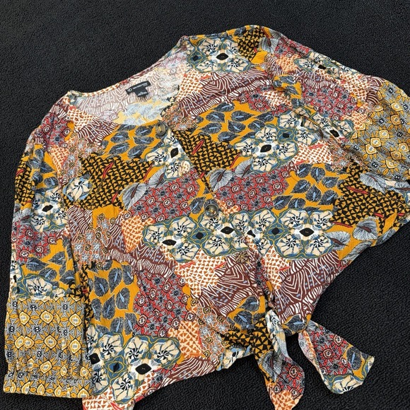 new directions Tops - New Directions Button Front Tie Hem Top Multi Print Boho Indie Size PL Cropped